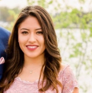 Meet your Posher, Cecilia